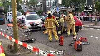 politieauto's betrokken bij twee aanrijdingen Rijksstraatweg Haarlem