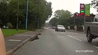 BMW driver gives a little too much gas on wet roads, and pulls a finger - S392MDP