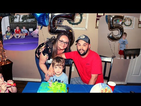 LOGAN'S 5TH BIRTHDAY PARTY | BOUNCE HOUSE FUN!