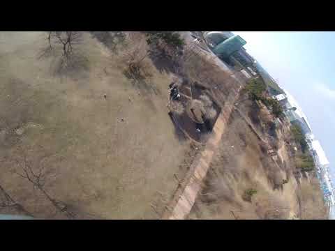 Funny winter flight with Flosstyle