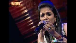 Soundharya sings Kangal Neeye