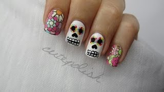 Sugar Skull Day of the Dead Nails