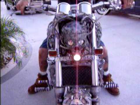 BAD ASS CUSTOM SKULL MOTORCYCLE HEADLIGHT ON SICK BUT STREETABLE SHOW