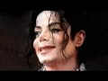tiến trình thay đổi gương mặt của Michael Jackson