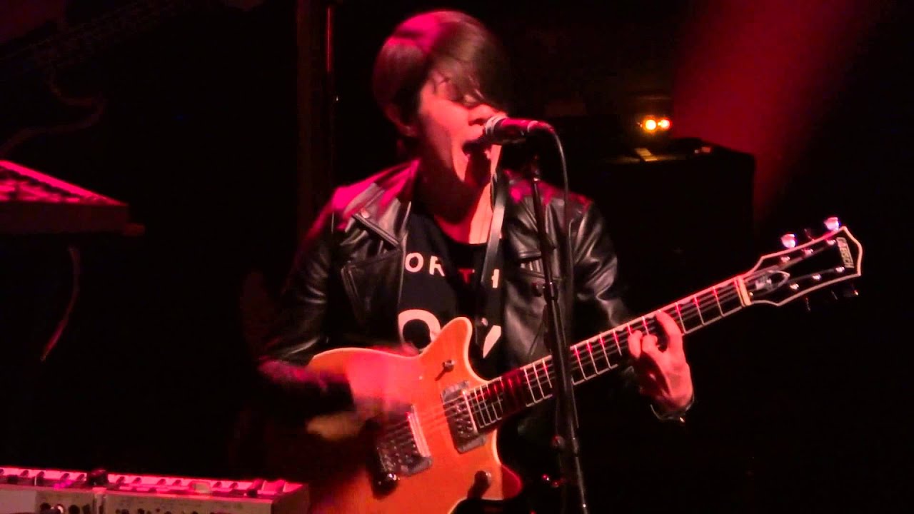 Tegan and Sara Walking With A Ghost Live Montreal 2012 HD 1080P ...