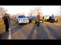 BMW 730d vs Nissan Pathfinder (watch from 16th second)