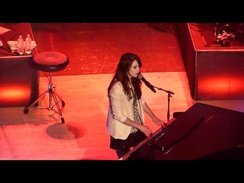 Sara Bareilles - F**k You and Gonna Get Over You - Lupos Providence