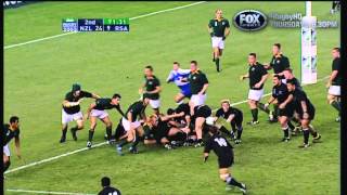 RUGBY HQ - TOP 5 'RIDICULOUS PASSES' OF ALL-TIME