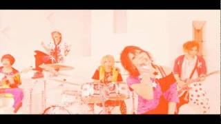 MoNoLith - CANDY CANDLE