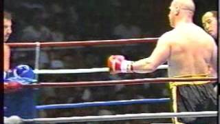 K1- Mike Bernardo - Andy Hug  1995