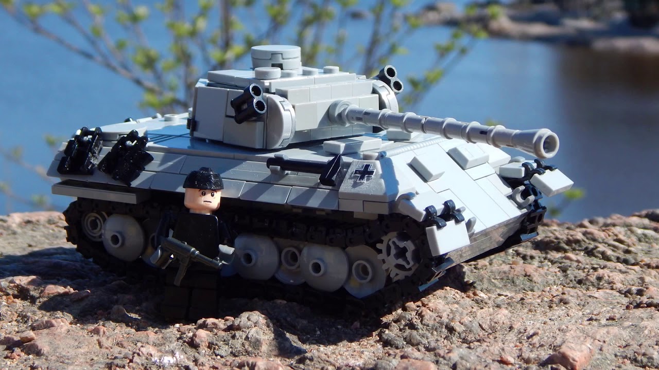 lego panther tank