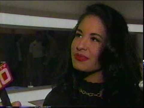 Rare "Selena Live" Interview 1993 - English