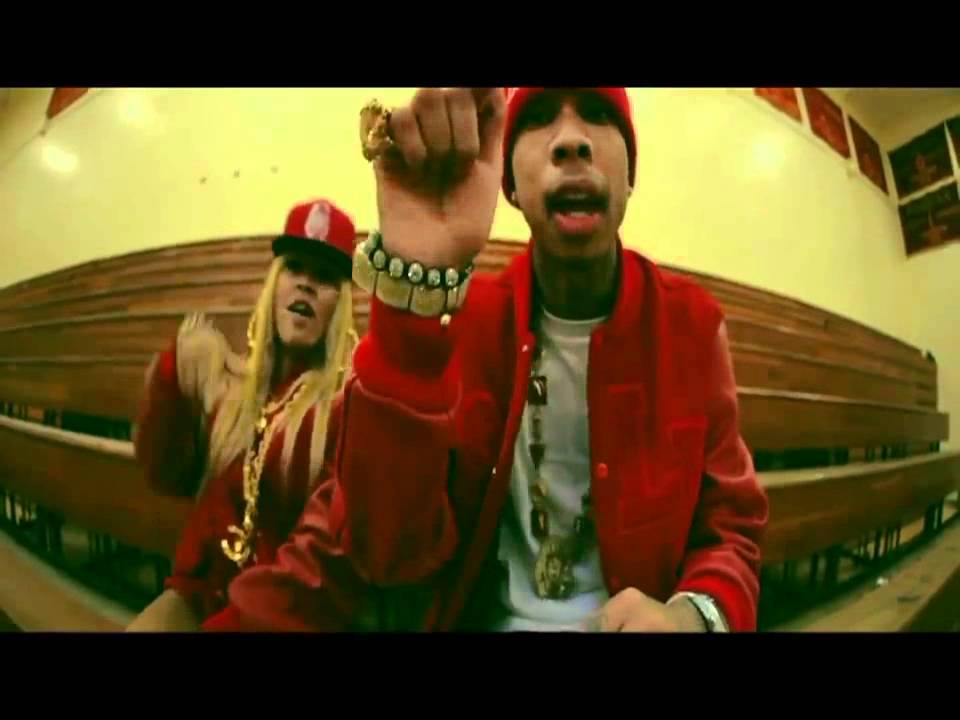 Tyga - Heisman Part 2 (Ft. Honey Cocaine) [OFFICIAL VIDEO] - YouTube