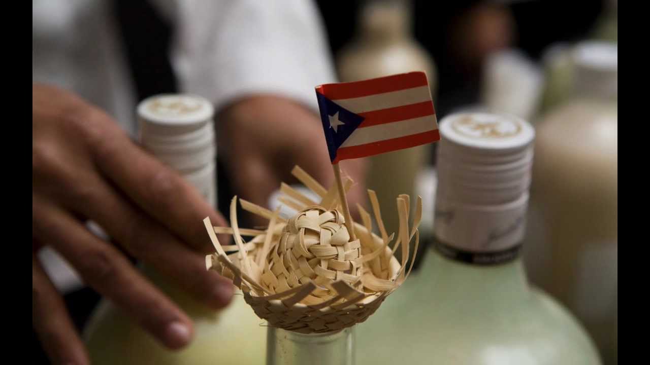 How to make Coquito Recipe [Spanish Eggnog] YouTube