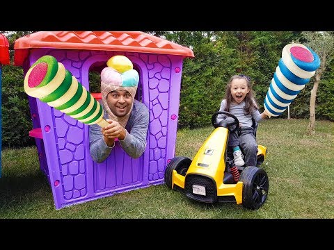 The Öykü got İce cream from the freezer - Funny Oyuncak Avı