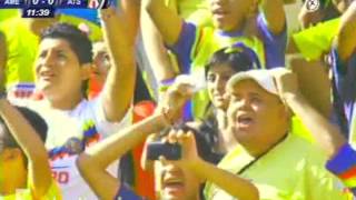 Homenaje al Chucho Benítez al minuto 11. Partido América - Atlas