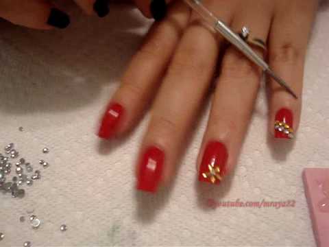 Uñas de acrilico rojas con Dorado - Imagui