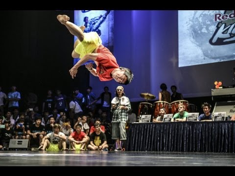 Amazing !!
Tricking battles and extreme Taekwondo - Red Bull Kick It 2013 !!