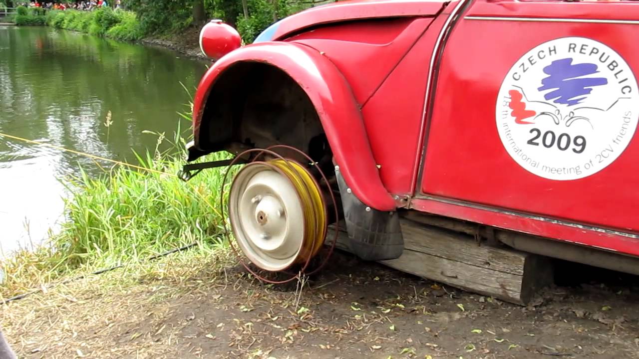 rencontre nationale 2cv châteaubriant