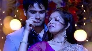 RK & MADHUBALA HOT Romance - RK...