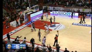 Basketinside.com//Pistoia vs Bologna: il game winner di Johnson