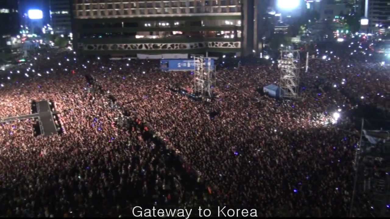 PSY Gangnam Style 싸이 강남 스타일 Seoul City Hall Concert Korea for fan YouTube