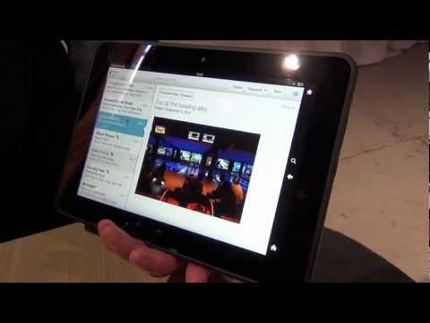Amazon Kindle Fire HD 8.9" hands-on demonstration