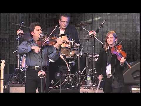 Bobby Flores and The Yellow Rose Band - YouTube