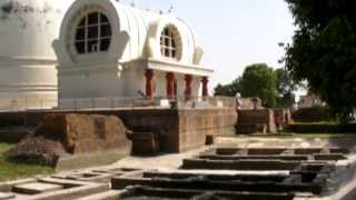 Кушинагар - место откуда Будда Шакьямуни ушел в махапаранирвану