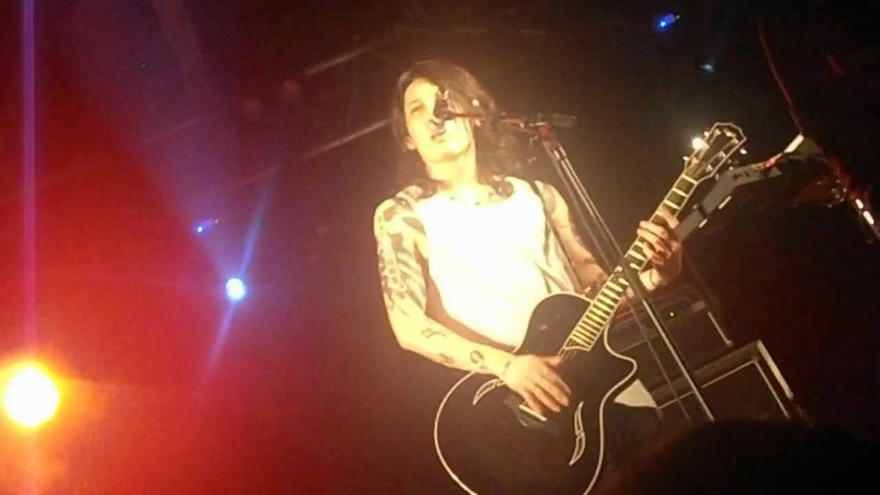 MIYAVI Day 1 live. - YouTube