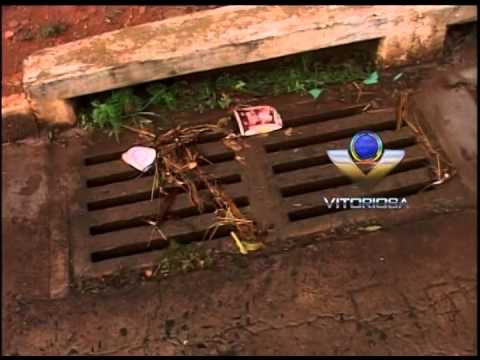 Bueiros estragados são revitalizados, na Rua Anápolis, em Araguari