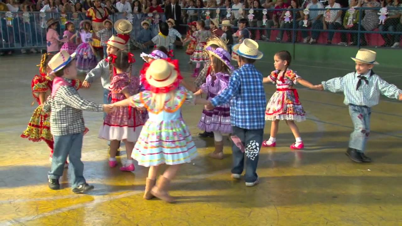 Festa Junina IENT 2011 - Educação Infantil - YouTube