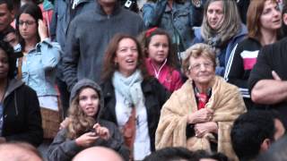 Pam And Adele Springsteen out in the street - Gijón 2013