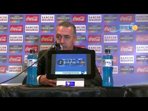 Conferencia de Gustavo Alfaro (Arsenal)