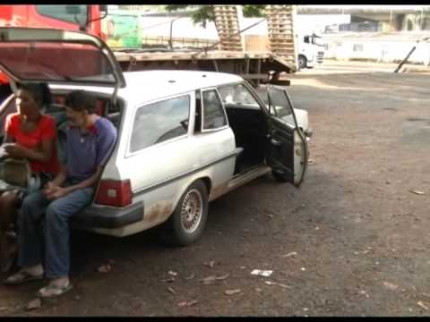 Casal vive drama com doenças sérias e morando em um carro - parte 1