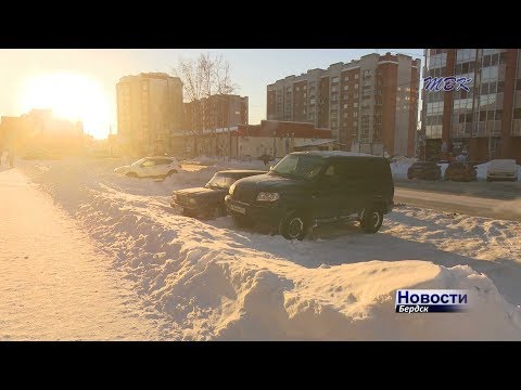 Прокуратура Бердска: "Муниципальные службы должны убрать снег на городских парковках"