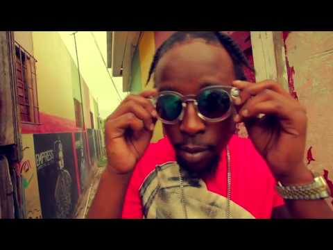 Watch Latest Jamaican Dancehall Skinout Video 2012 Mega