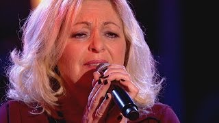 Sally Barker performs 'Walk On By' - The Voice UK 2014: The Knockouts - BBC One