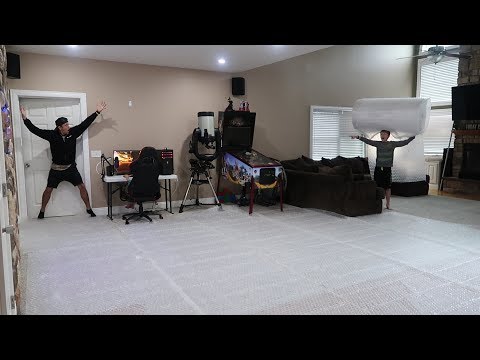 DONT TELL BRITTNEY The floor is Bubbles