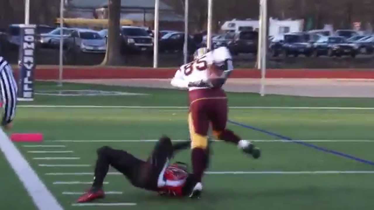 Kentrina Wilson Behind the Back Touchdown