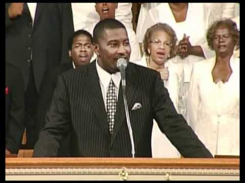 There is a FOUNTAIN- Pastor E.Dewey Smith Jr. Singing HYMN - YouTube