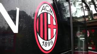 The Rossoneri flying to Palermo