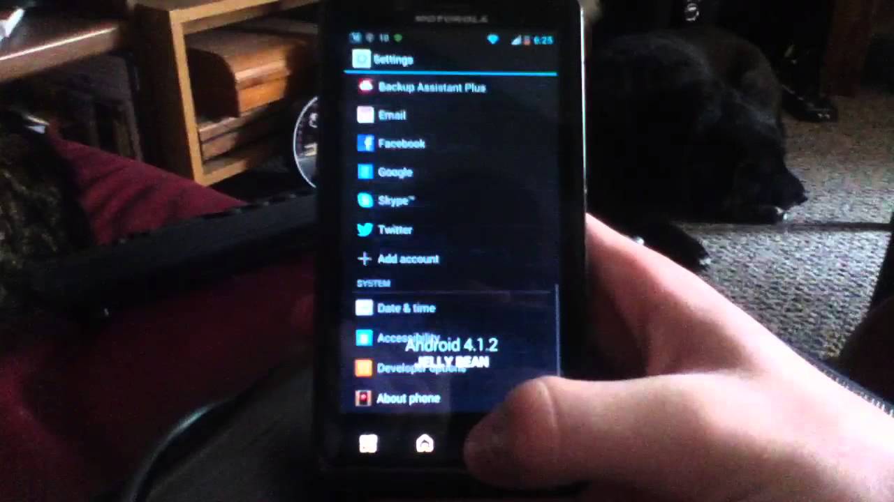 Droid Bionic Jelly Bean Update (4.1.2) - YouTube