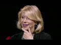 Amy Cuddy: Your body language shapes who you are
