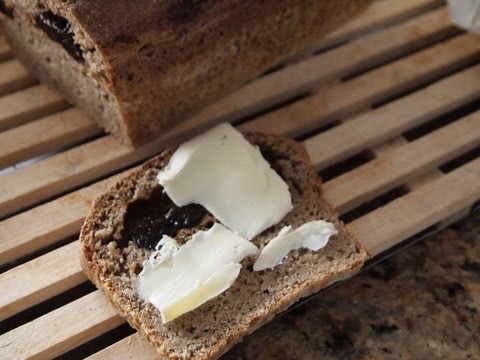 Jak zrobić chleb ze śliwką