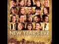 Lea Michele - Auld Lang Syne - New Year's Eve - YouTube