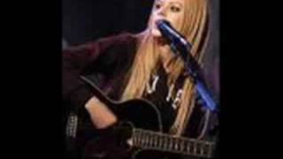 Avril Lavigne   kiss me(Live vertion)