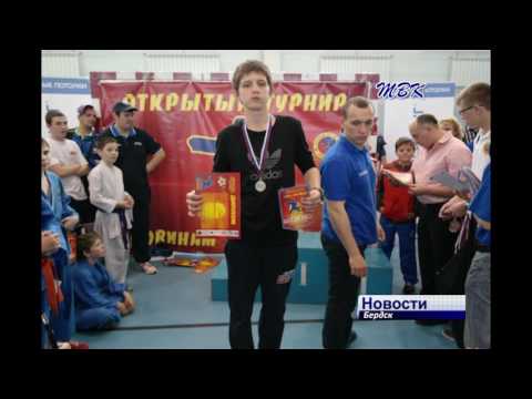 15-летний бердчанин защитил девушку от троих пьяных уголовников 15-летний бердчанин защитил девушку от троих пьяных уголовников