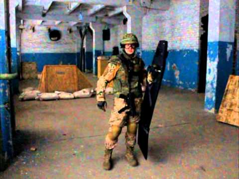 Штурмовой щит для страйкбола