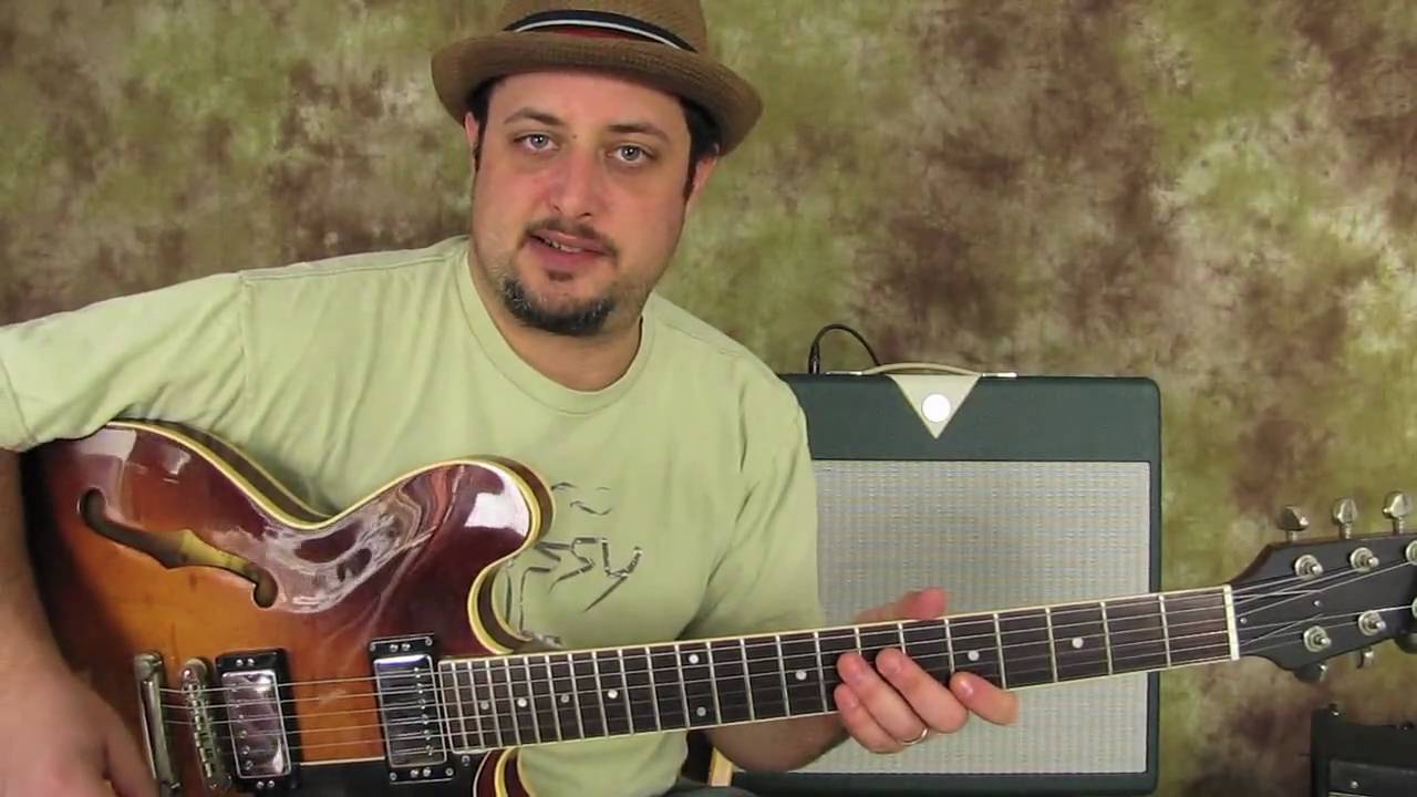 Learn Guitar - Pentatonic Scale Patterns to practice - How to solo on